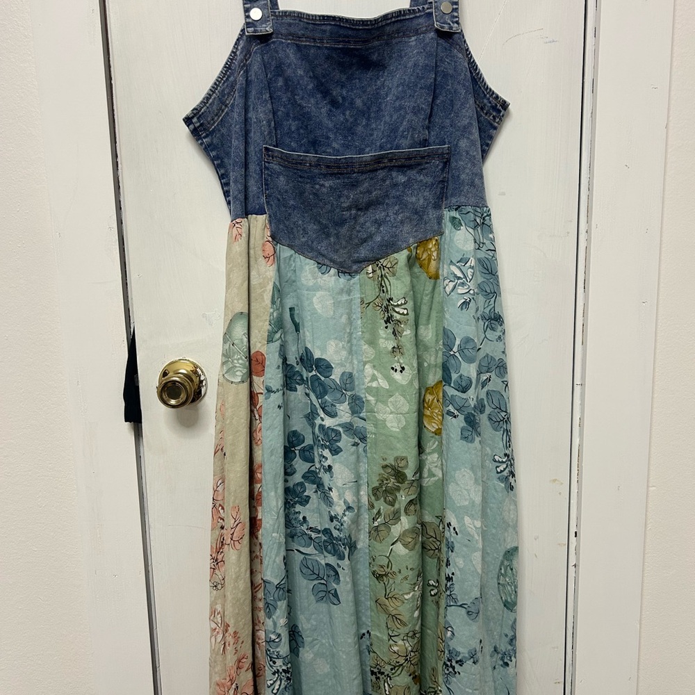 Davi & Dani Washed Denim Overall Dress in Blue